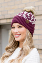 Load image into Gallery viewer, Leopard Fur Pom Beanie